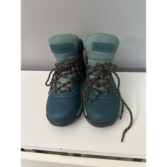 Columbia Newton Ridge Waterproof hiking boot Turquoise Blue/Tan Women’s 8 NWOB - Picture 1 of 7